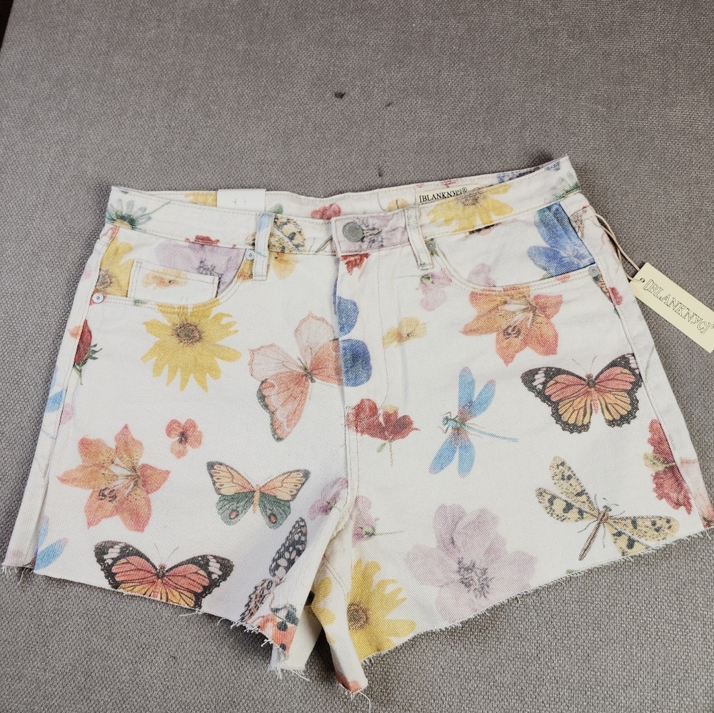 NWT Blank NYC Butterfly Floral Botanical Garden Denim The Barrow Shorts Size‎ 30